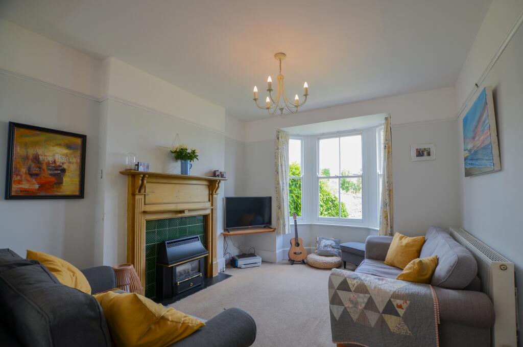 To Book A Viewing Call TPS Lostwithiel on 01208 87