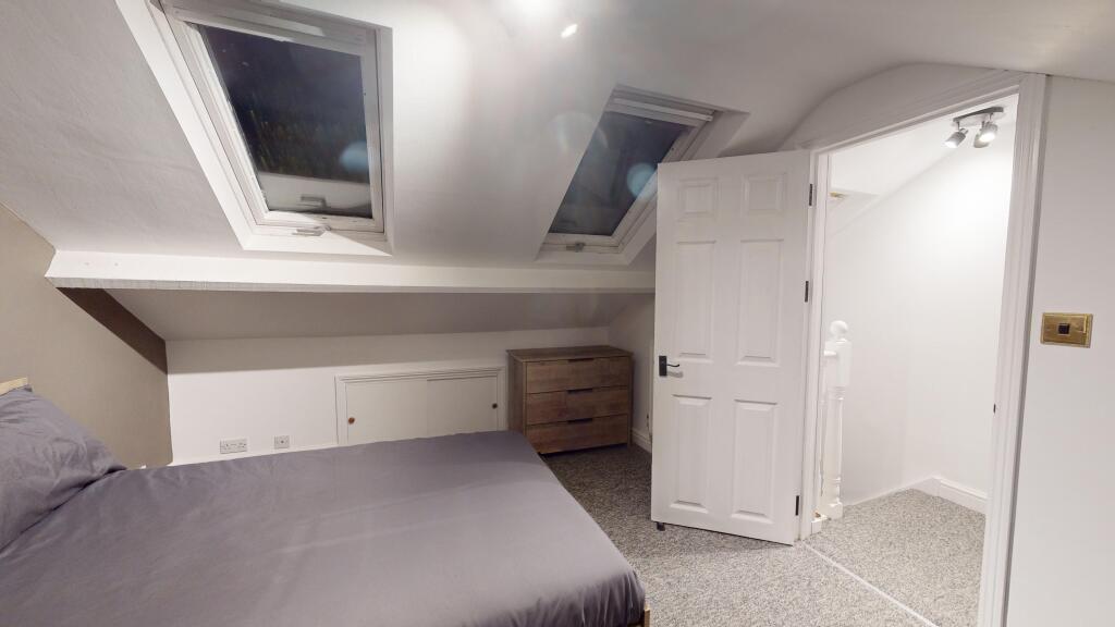 2-Yew-Terrace-Claver