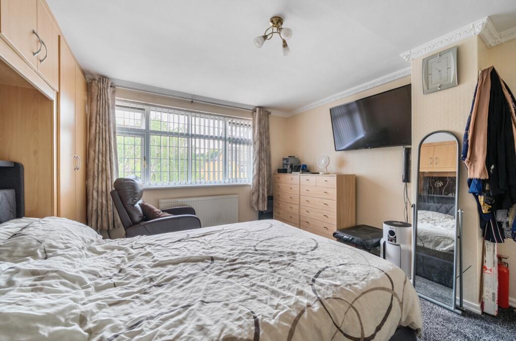 1334907-11-689bbfea4d182