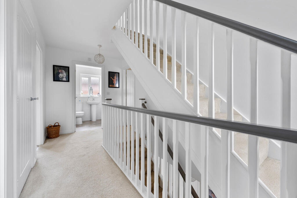 84 Firecrest Wy, ...