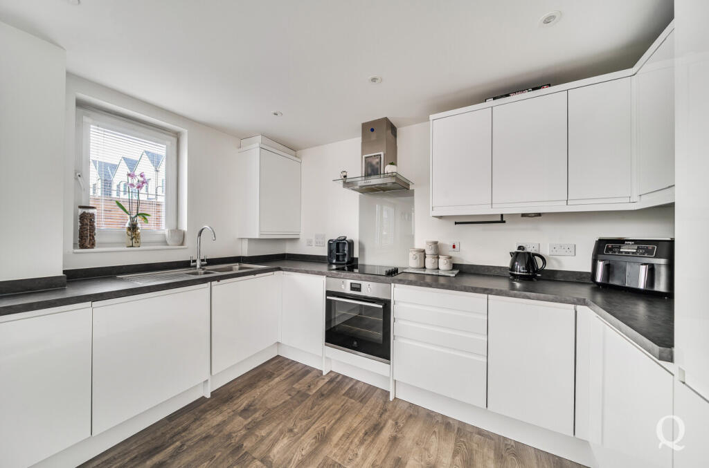 eabbe9c2-c877-4d6...