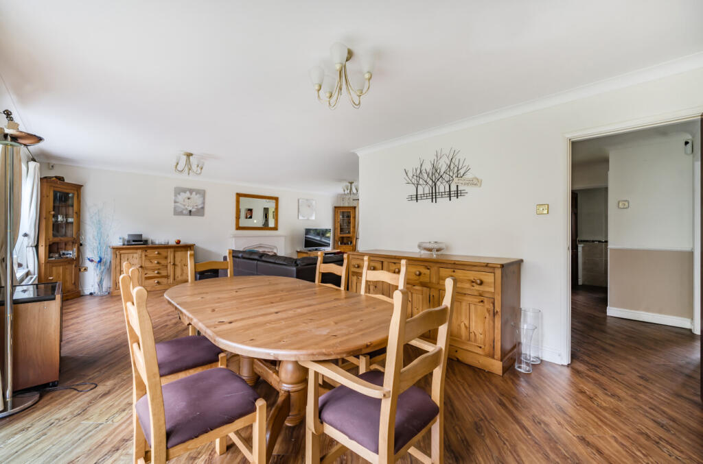 1375149-37-690def...