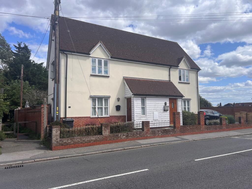 174 Main Rd, Great Leighs, Chelmsford CM3 1NP