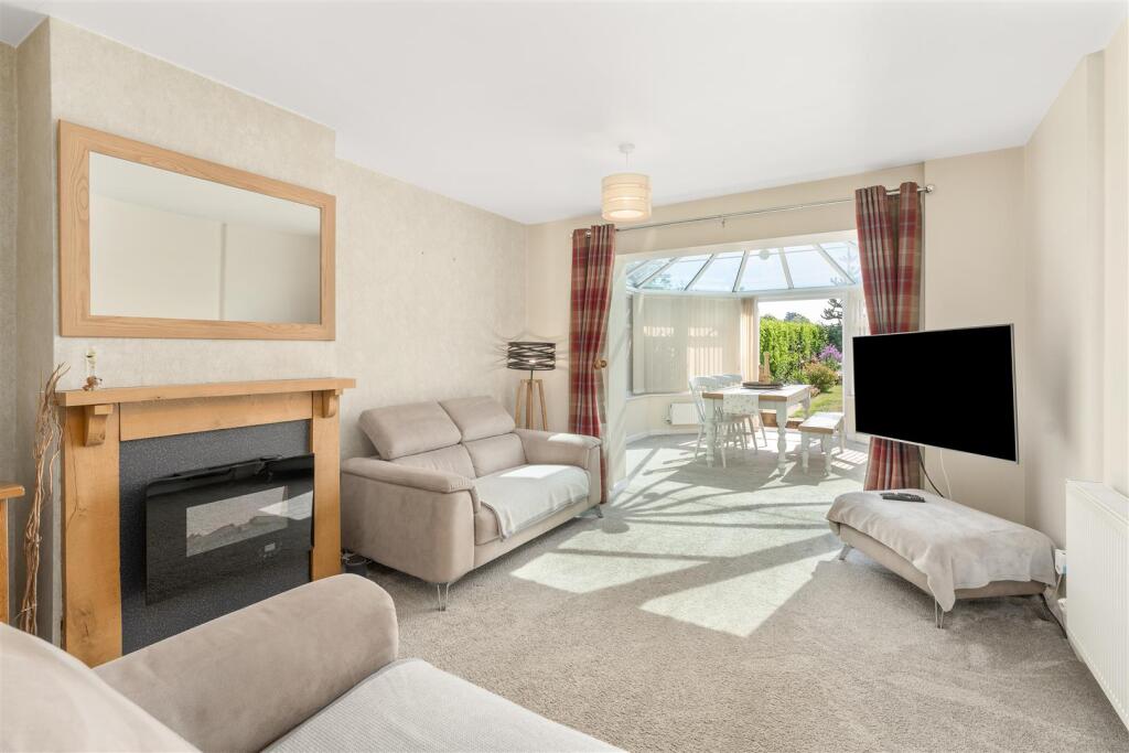 109 Bloxham Road, Banbury-6.jpg