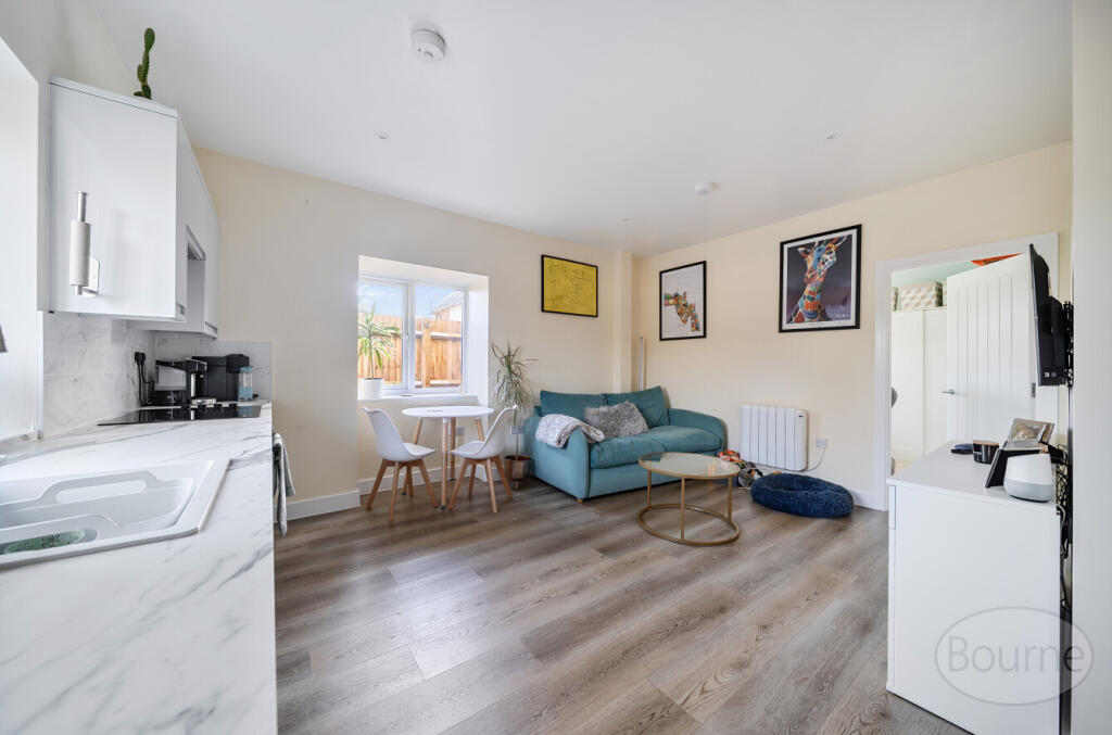 d3f70d64-e2d4-40e...