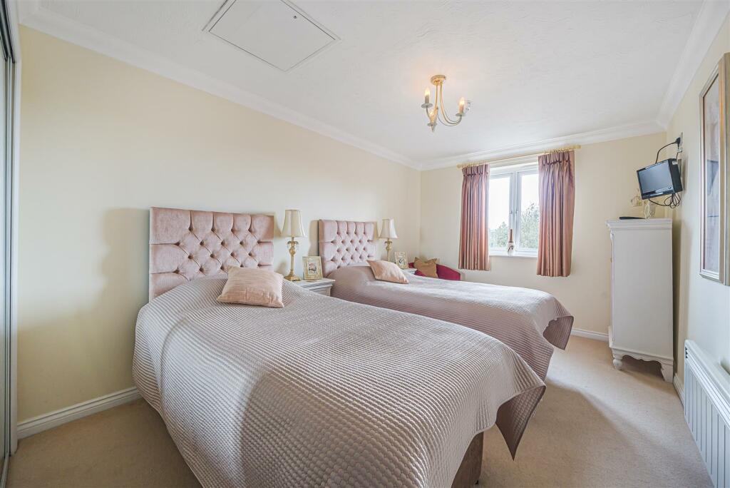 Owners Guest Suite.jpg