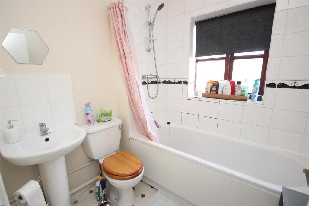 bathroom.JPG