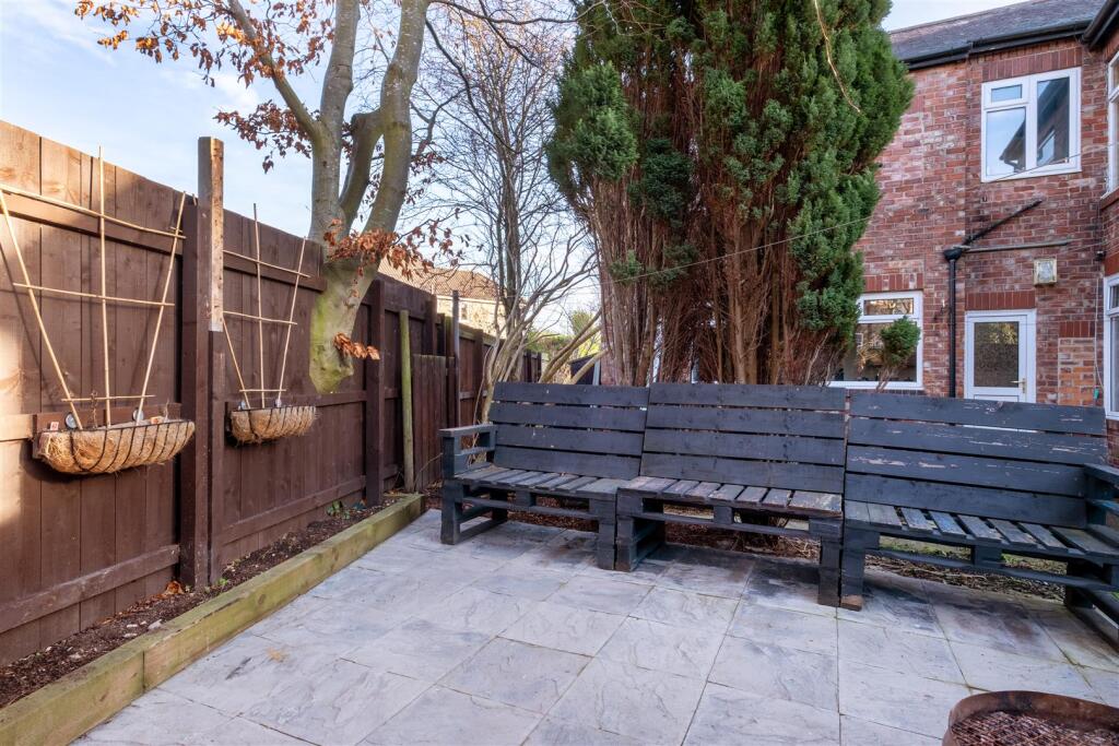 42 Redcar Road-20.jpg