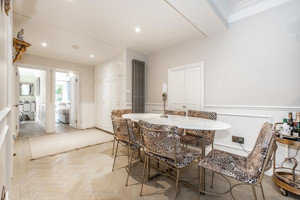 28-A-St-Petersbur...