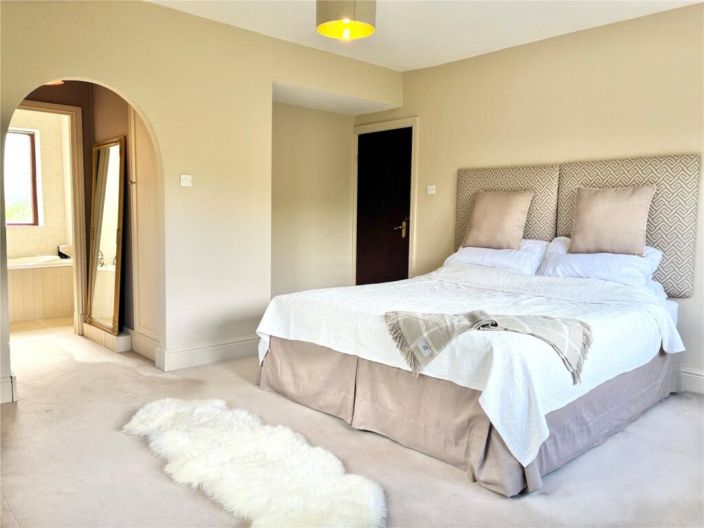 Principal Bedroom