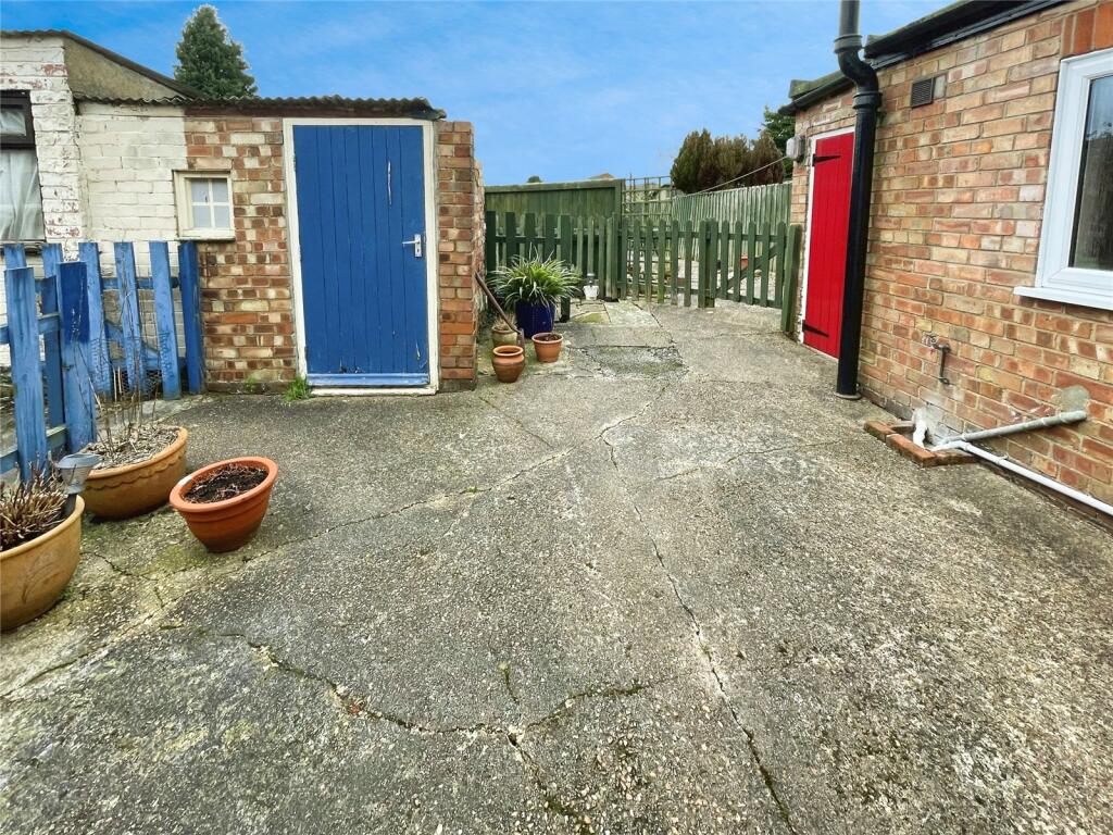 Rear Courtyard