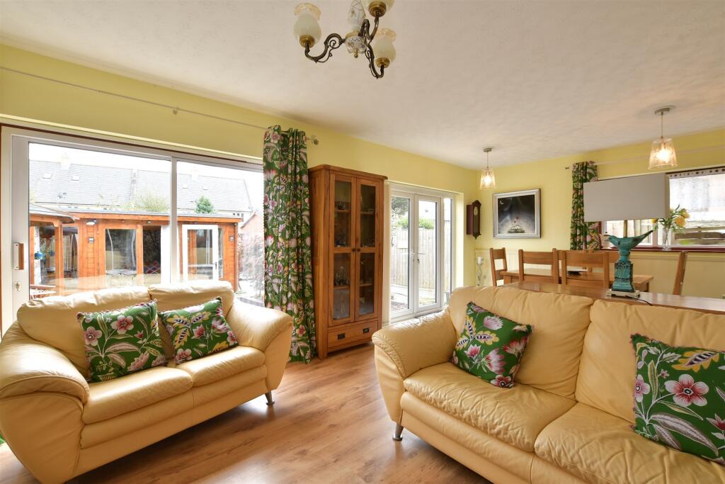Family/Dining Room