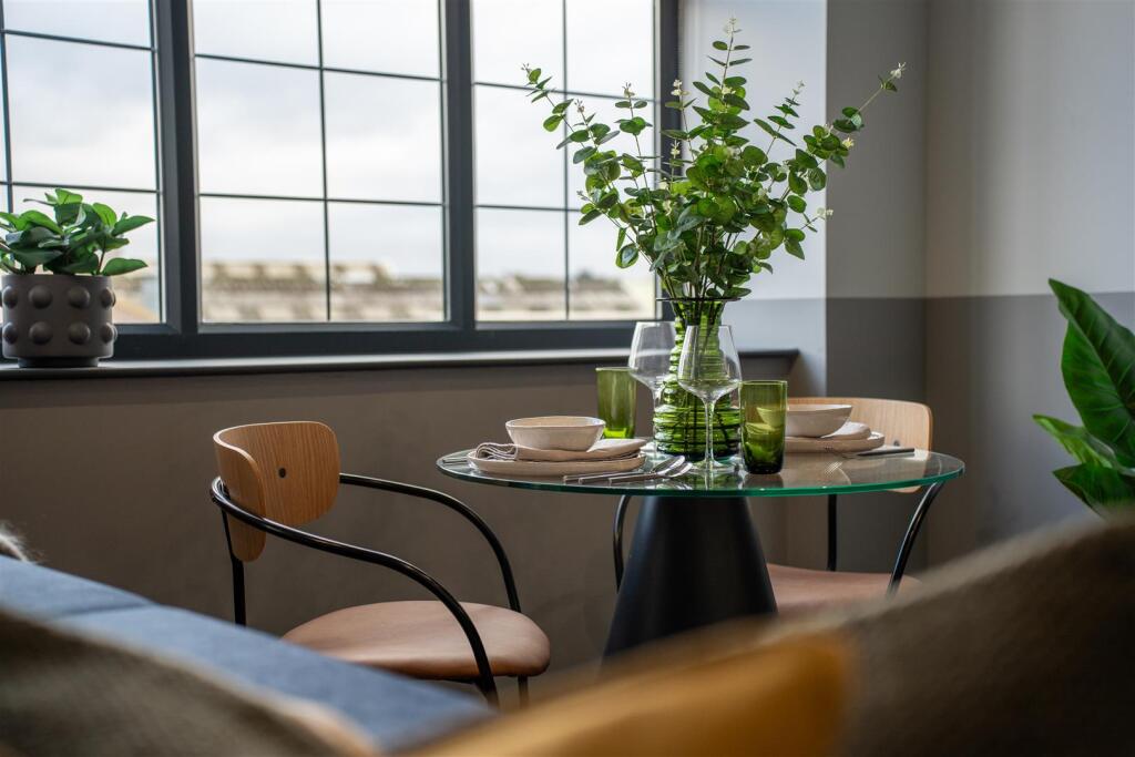 s90 - Sunbeam Nov 24 Day 2-17.jpg