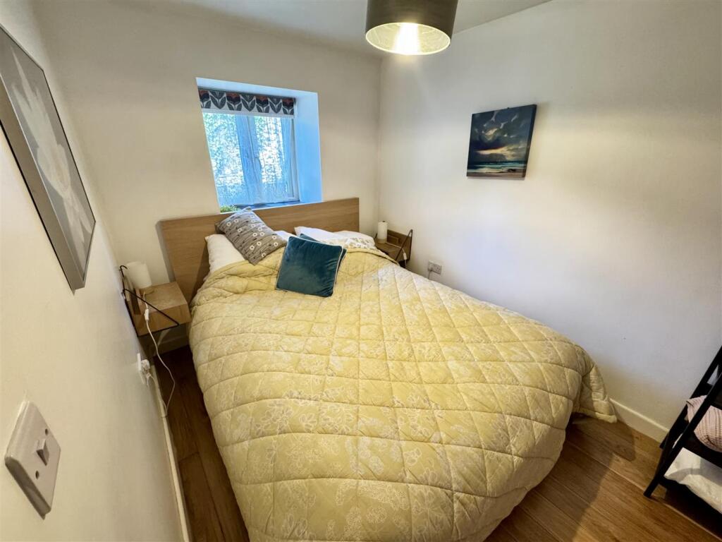GROUND FLOOR BEDROOM