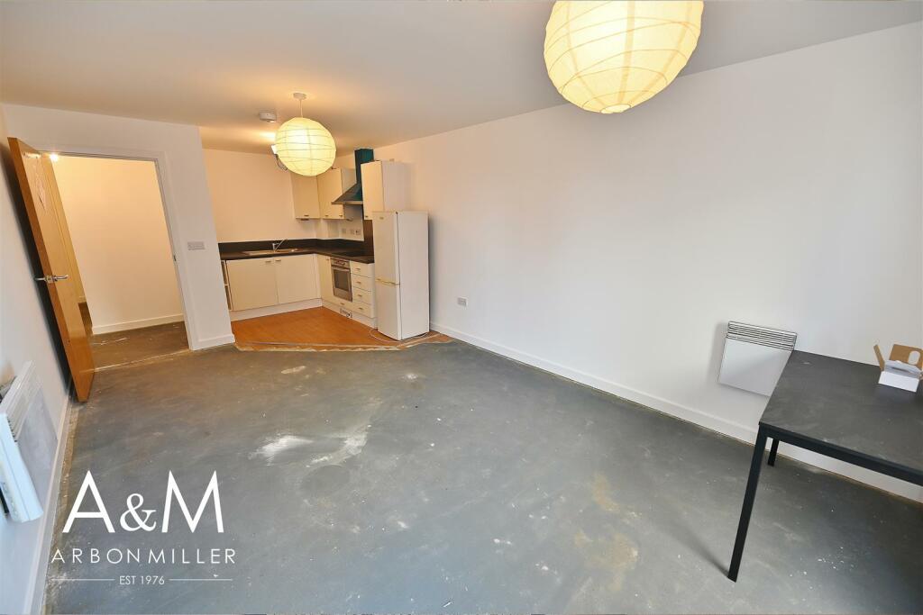 Open Plan Lounge/Kitchen