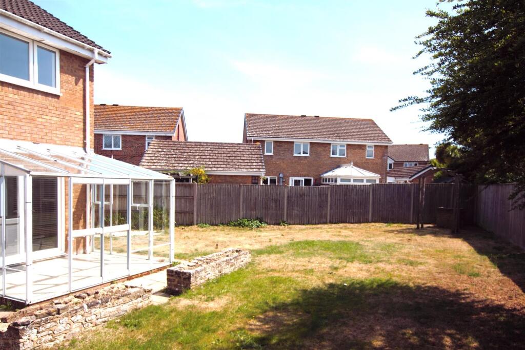 garden 2.jpg