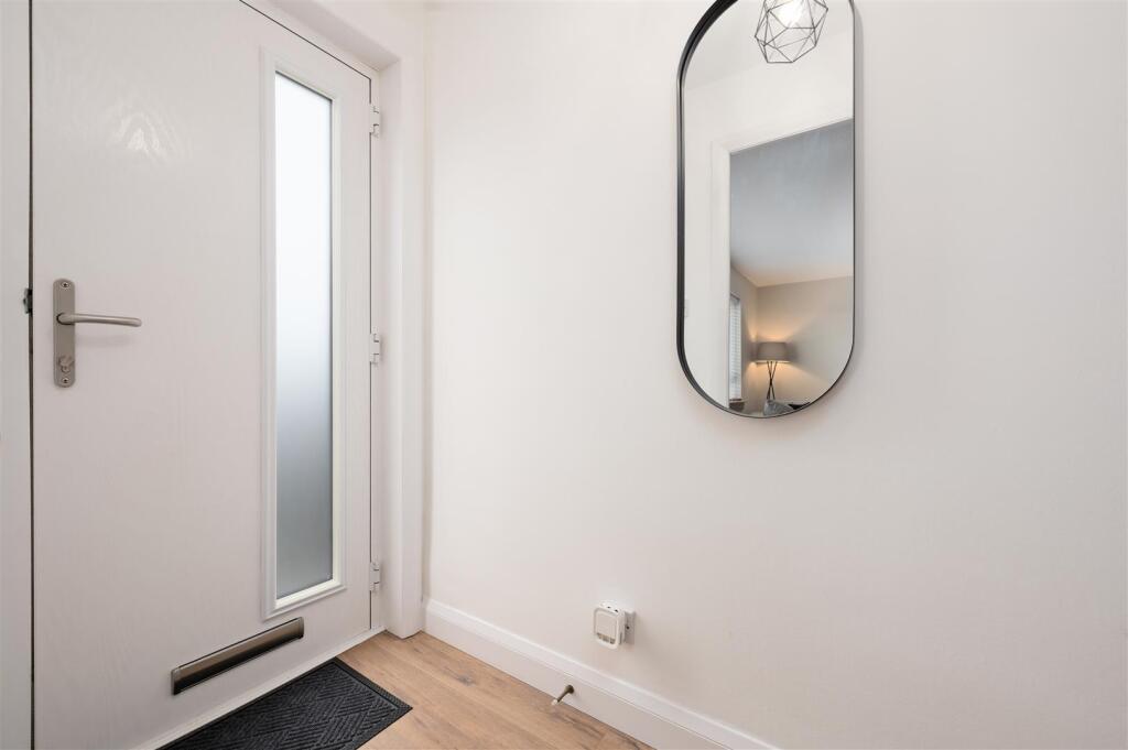 38WatsonPlace005.JPG
