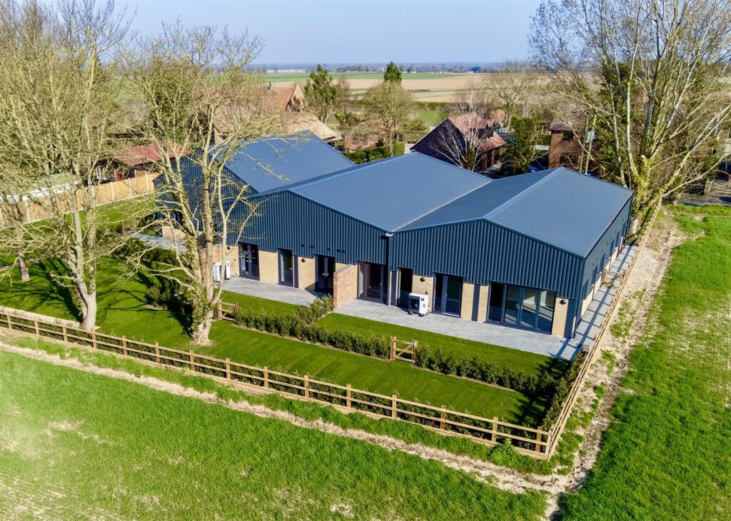The barns at Heath Road