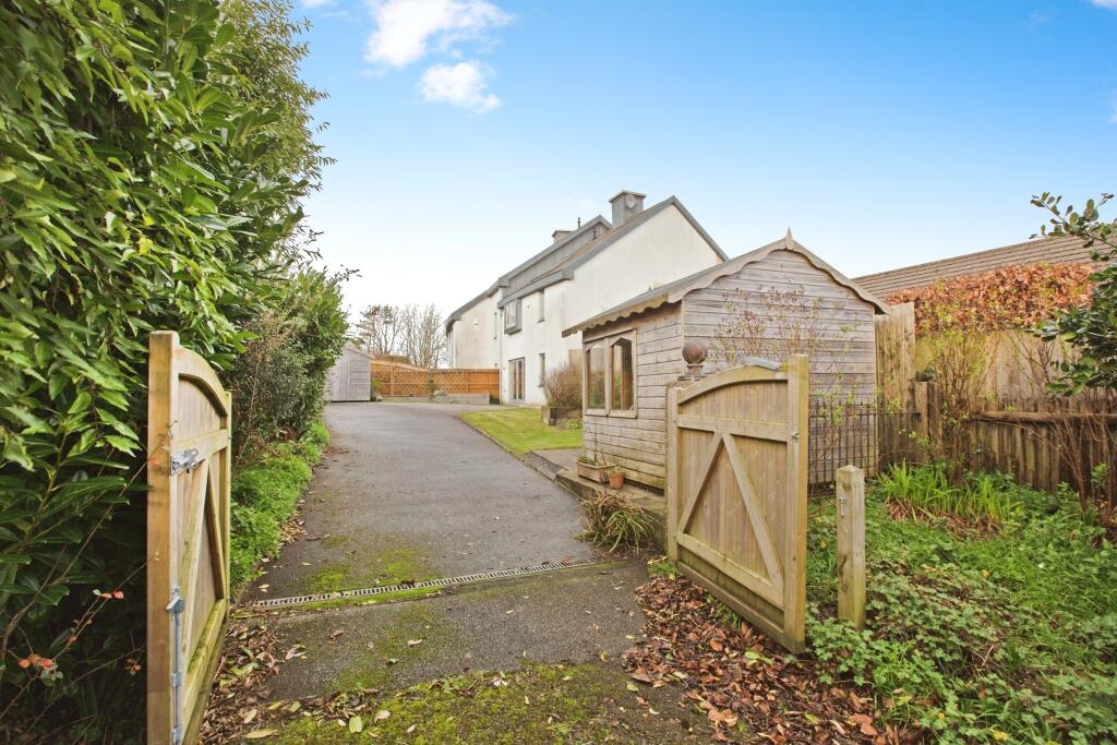 Private Driveway