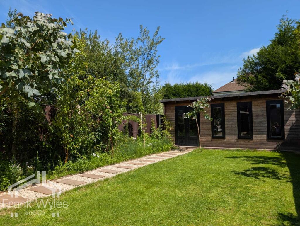 JULY VENDOR GARDEN 2