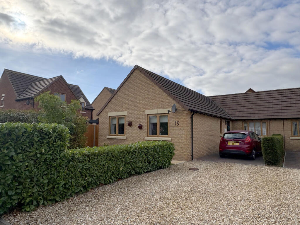 3 Bedroom Semi Detached Bungalow for Sale