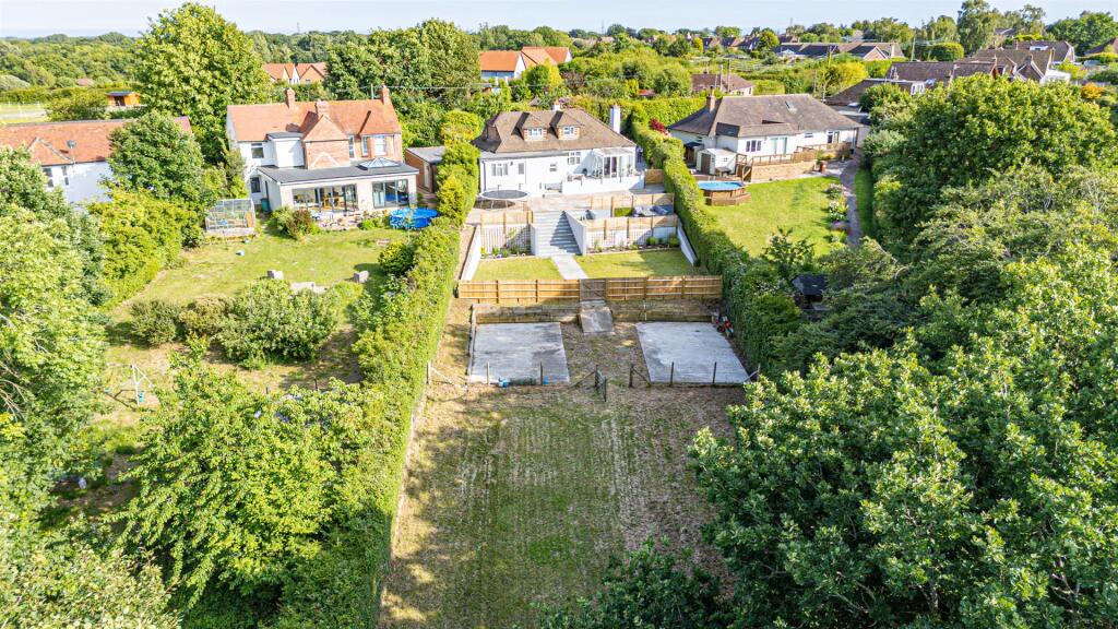 DJI_20250610174720_0028_D_Alto.jpg
