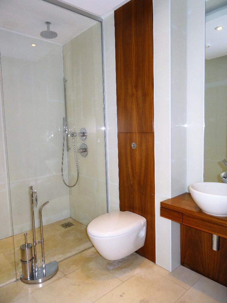En suite Bathroom