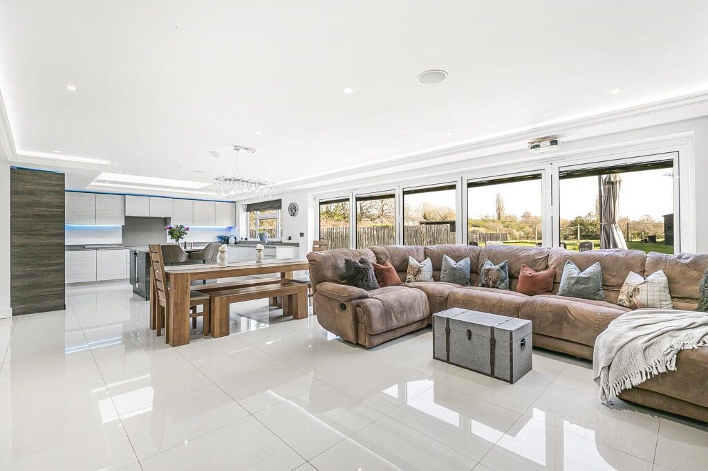 Kitchen/Dining/Family Room