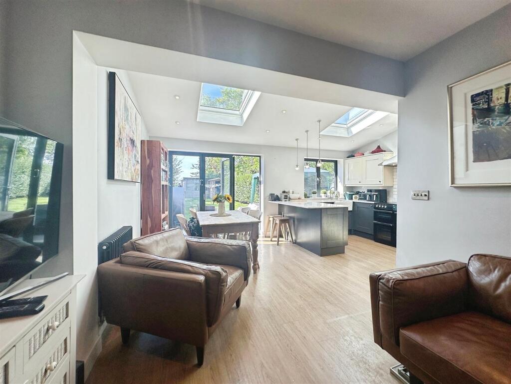 55ca3330--43D5-A3ED-A128B9F3790A-18204-0000071CA2D