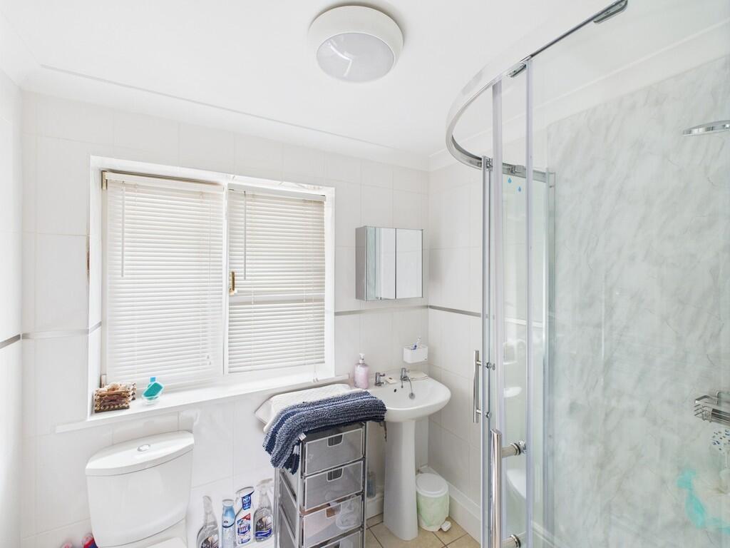 CAM02854G0-PR0429...