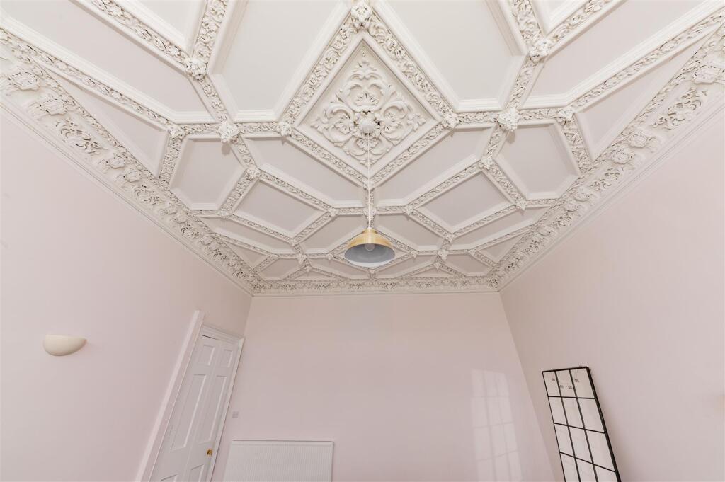 26E Roseangle Dundee-19.JPG
