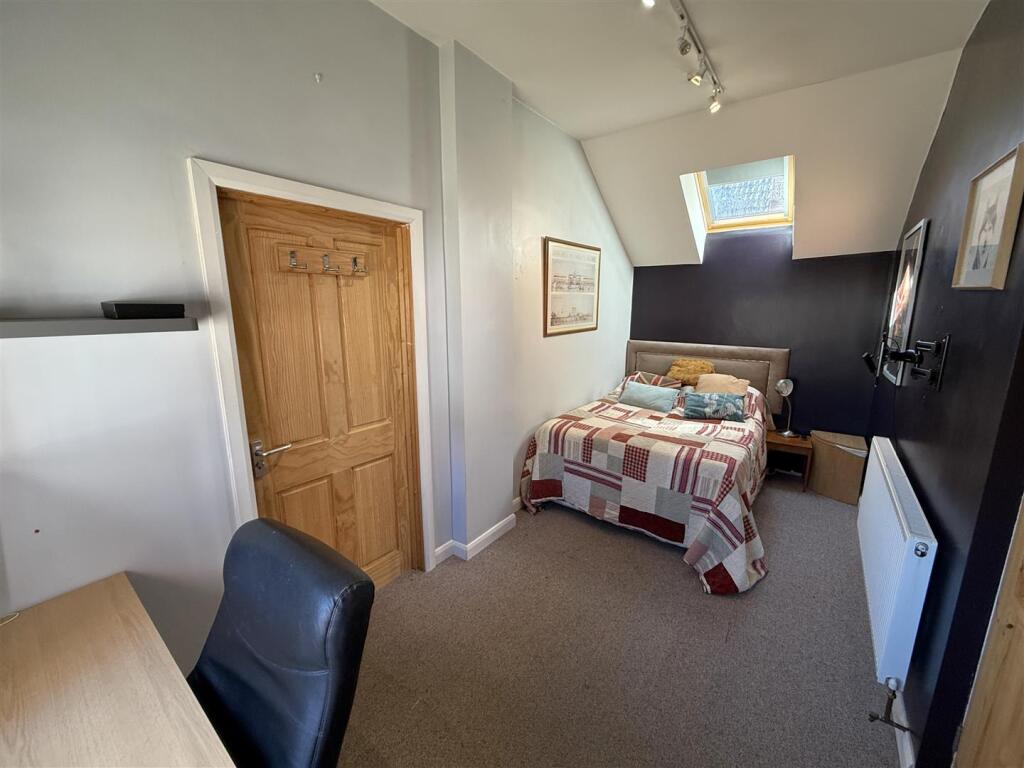 Office - Bedroom 5A.JPG