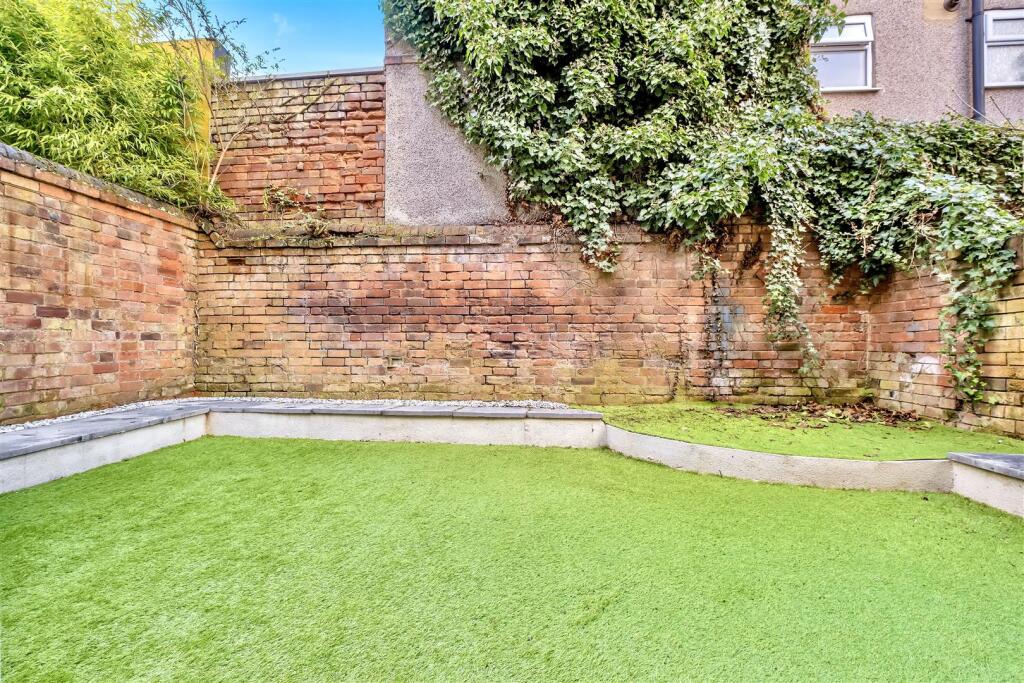 Apt 1, 6 Mapperley Park Drive Mapperley NG3 5BX