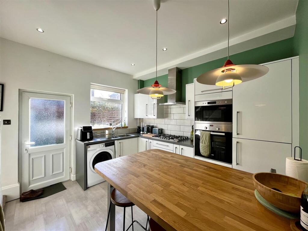 Dining Kitchen