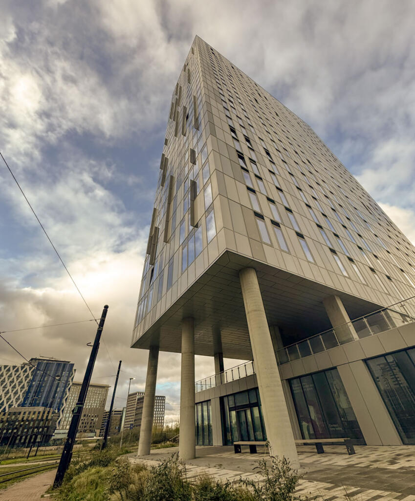 mediacityt847595955IMG_6794_edited.jpg