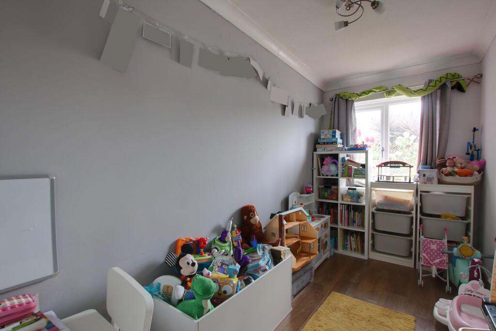 FAMILY ROOM/STUDY