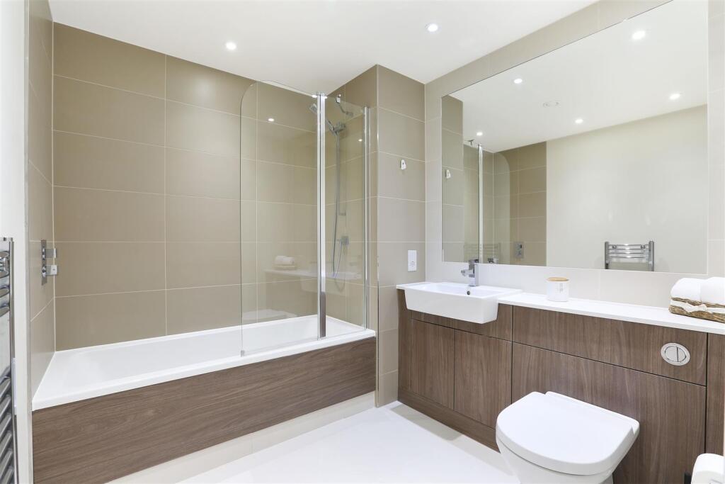 Bathroom.jpeg