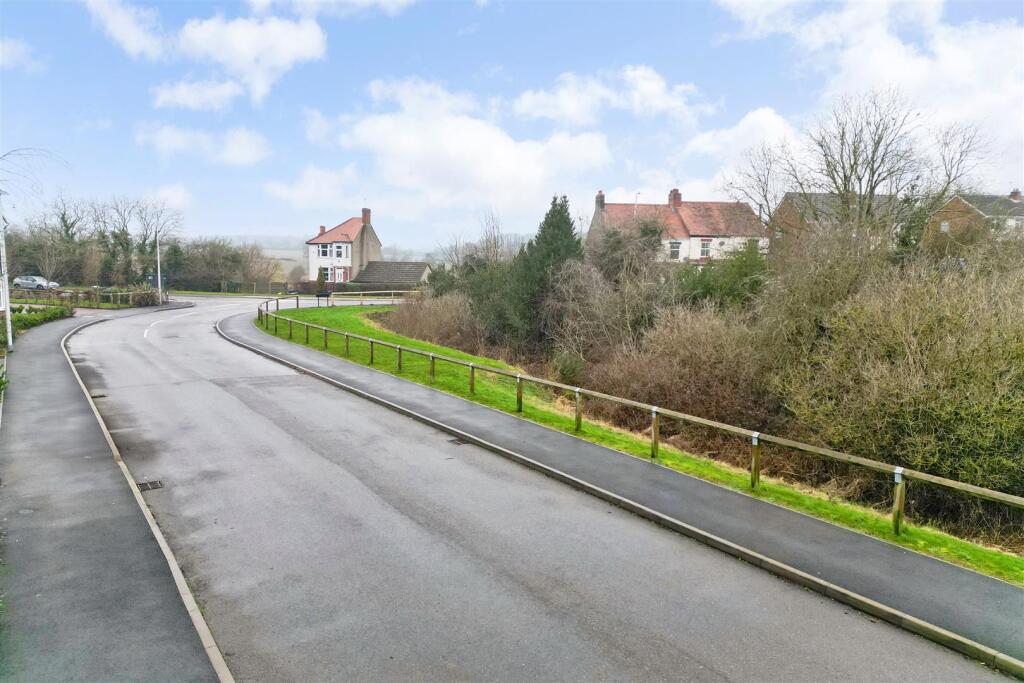 85829_15 Adelie Road (53).jpg