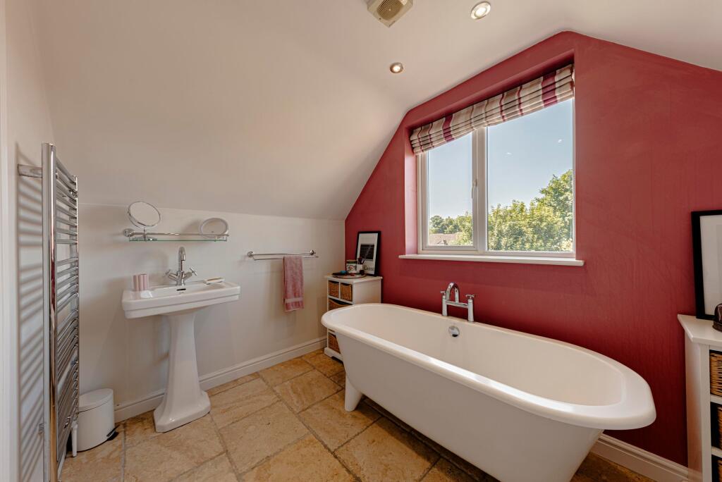 Ensuite Bedroom One (2)