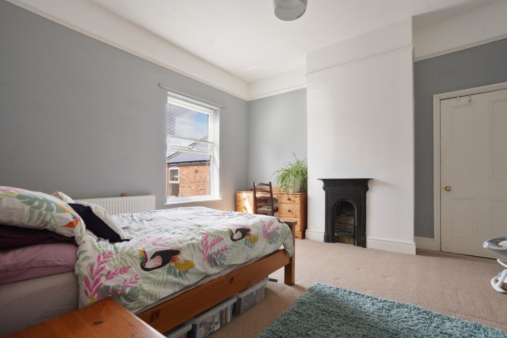 EweMove Estate Agents Scunthorpe - Bedroom 2