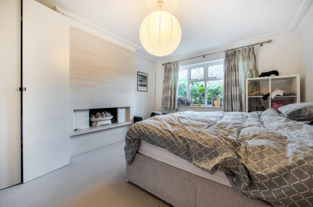 1395106-1-694bccd...