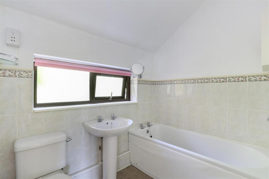 Ph18_5316506.jpg