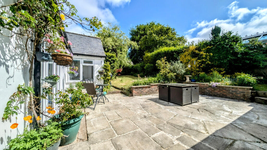 Annexe Garden