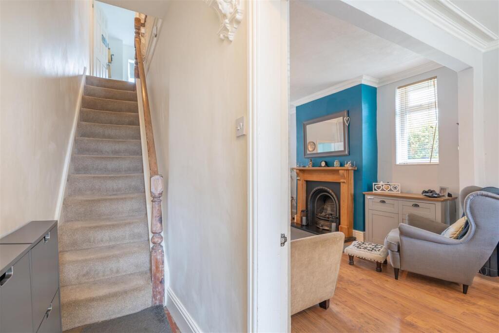 47 Lydyett Lane-26.jpg