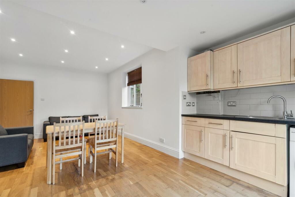 31a Beechdale Road-13.jpg