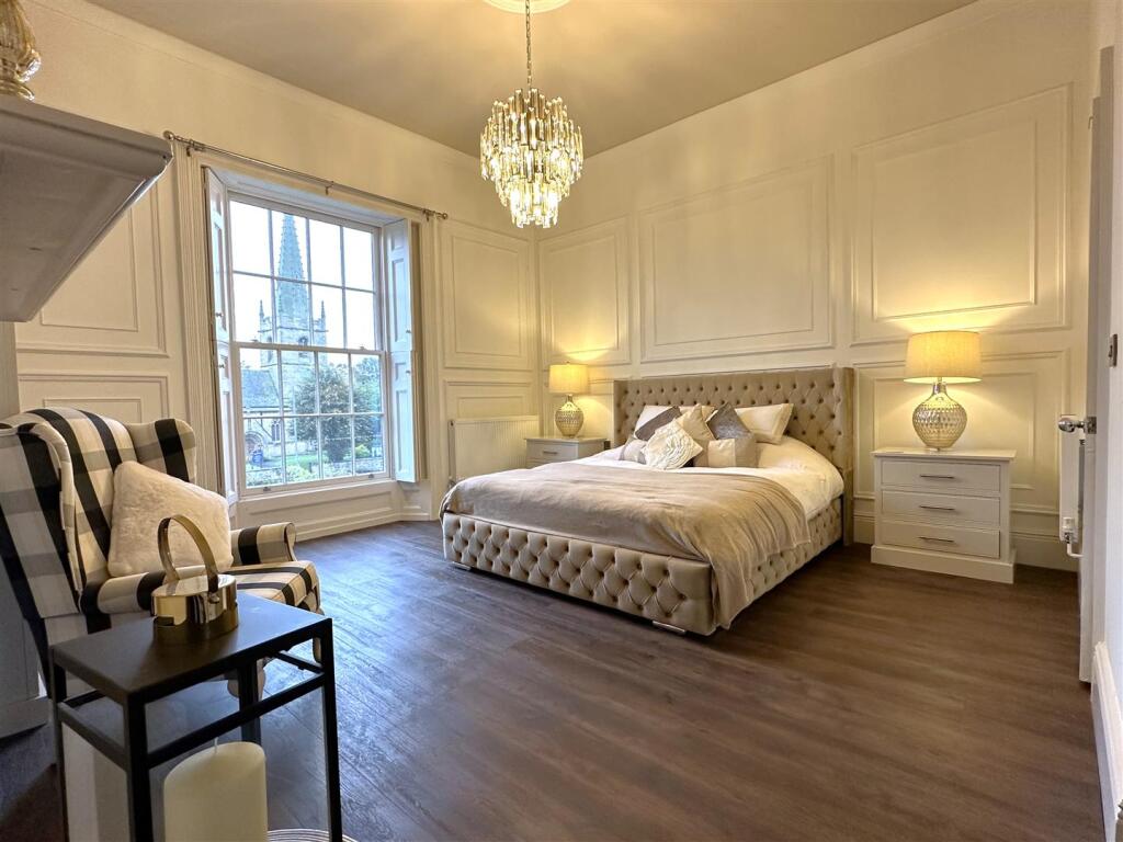 Master Bedroom 591