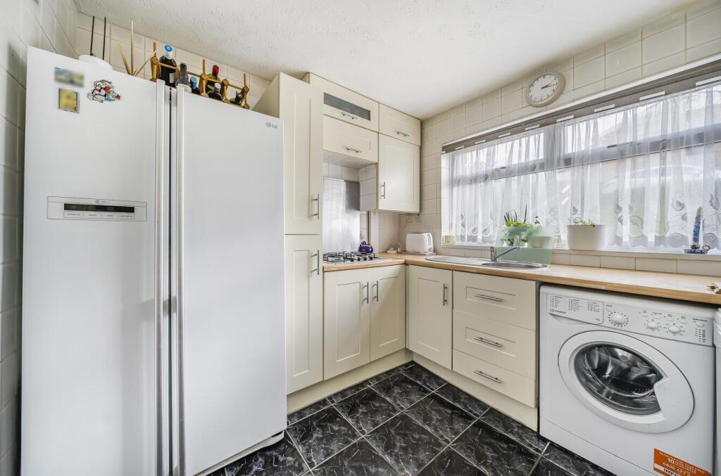 67d7fb2e4dd36-l-1261497 (11).jpg