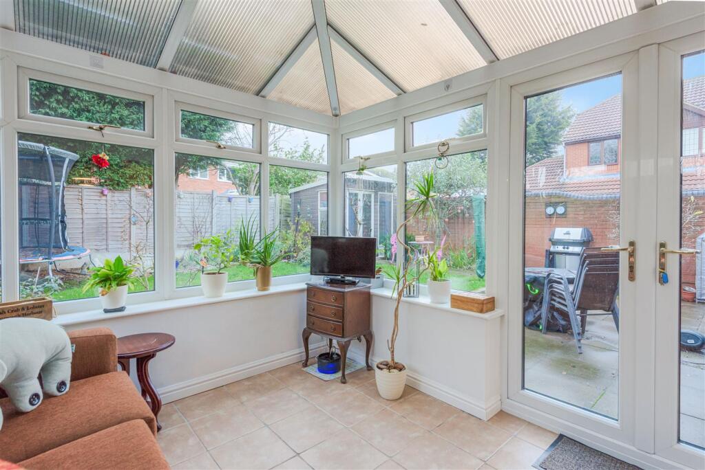 3 Flavel Court, Austrey