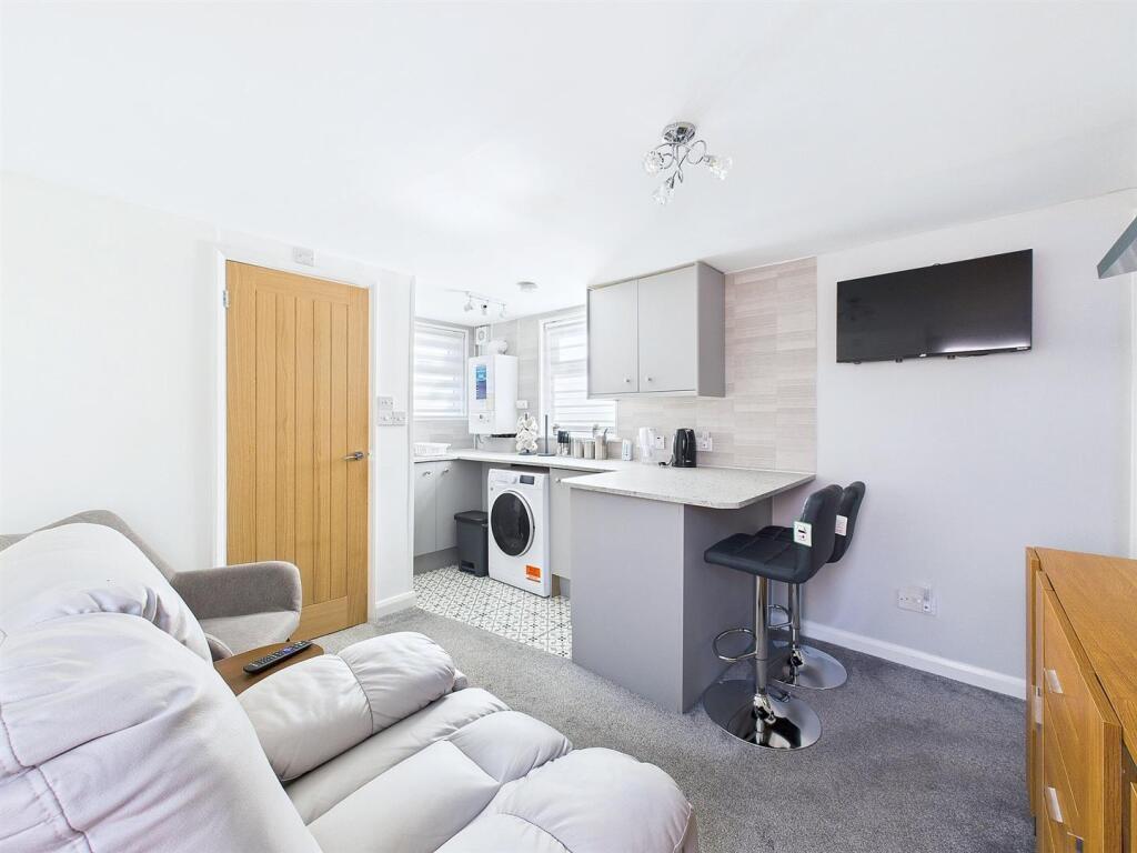 Annex Kitchen/Living Room