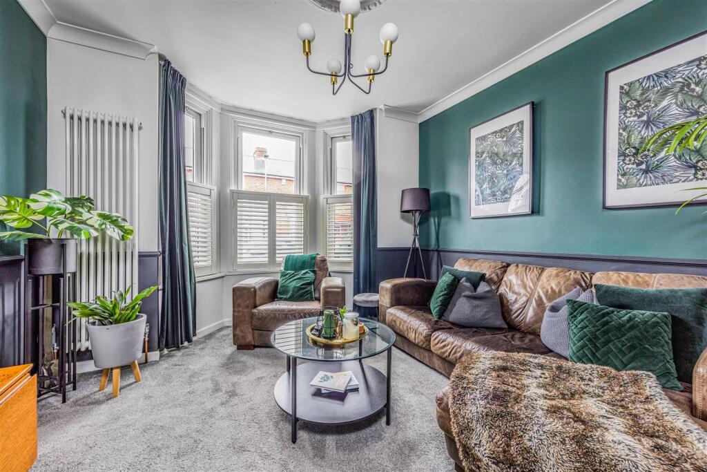 77 Shelford Road, Southsea-Small-PorticoMarketing-